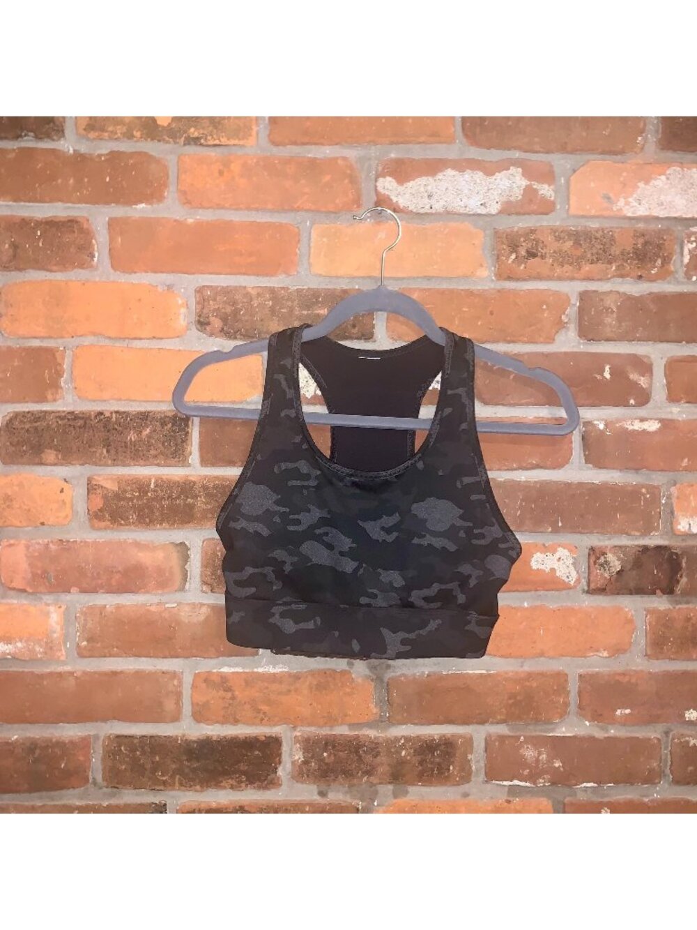 Fabletics On The Go Camo Sports Bra Size Small